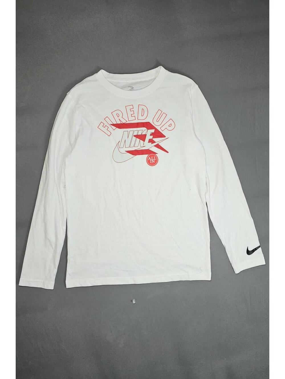 Nike “Fired Up” Long Sleeve Shirt White Size L Graphic Tee